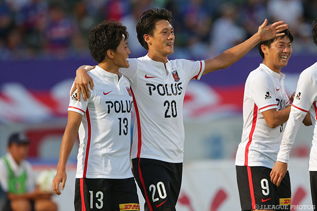 前半終了間際の追加点で2試合連続得点の李 忠成（浦和）【明治安田Ｊ１ 2nd 第6節 甲府vs浦和】