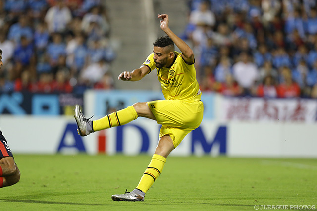 71分に決勝ゴールを決めたディエゴ オリヴェイラ（柏）【明治安田Ｊ１ 2nd 第6節 磐田vs柏】