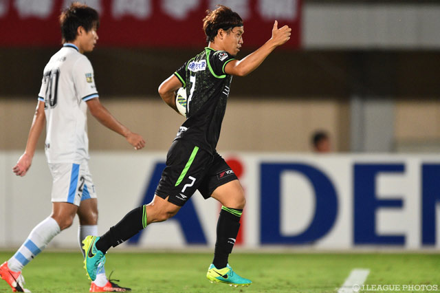 今季初ゴールを決めた大竹 洋平（湘南）【明治安田Ｊ１ 2nd 第6節 湘南vs川崎Ｆ】