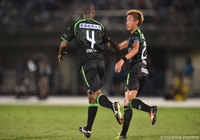 豪快なヘディングでゴールを決めたアンドレ バイア（湘南）【明治安田Ｊ１ 2nd 第6節 湘南vs川崎Ｆ】