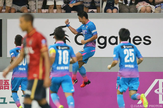 決勝点となる先制ヘッドを決めた豊田 陽平（鳥栖）【明治安田Ｊ１ 2nd 第6節 鳥栖vs鹿島】