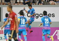 決勝点となる先制ヘッドを決めた豊田 陽平（鳥栖）【明治安田Ｊ１ 2nd 第6節 鳥栖vs鹿島】