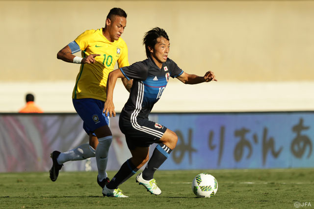 持ち前のドリブル突破で果敢に前線に切り込んだ中島　翔哉（FC東京）【国際親善試合 U-23ブラジルvsU-23日本】