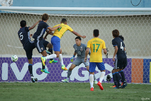 41分には、CKからマルキーニョスにヘッドを叩き込まれて追加点を献上【国際親善試合 U-23ブラジルvsU-23日本】