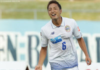 山田 拓巳の今季2ゴール目で先制した山形【明治安田Ｊ２ 第26節 讃岐vs山形】