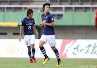 Ｊリーグ初得点を挙げ、リードを2点に広げた井上 渉（鹿児島）【明治安田Ｊ３ 第19節 鹿児島vsYS横浜】