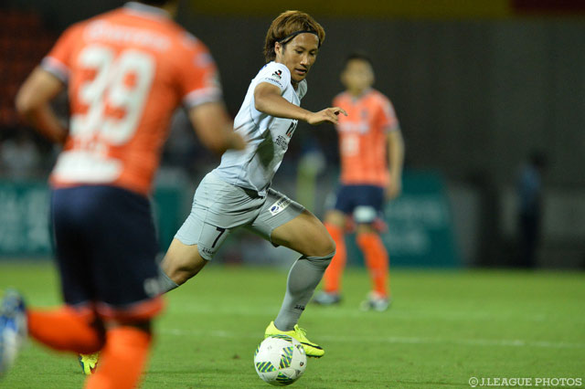 両チーム最多タイ3本のシュートを放った金森 健志（福岡）【明治安田Ｊ１ 2nd 第7節 大宮vs福岡】