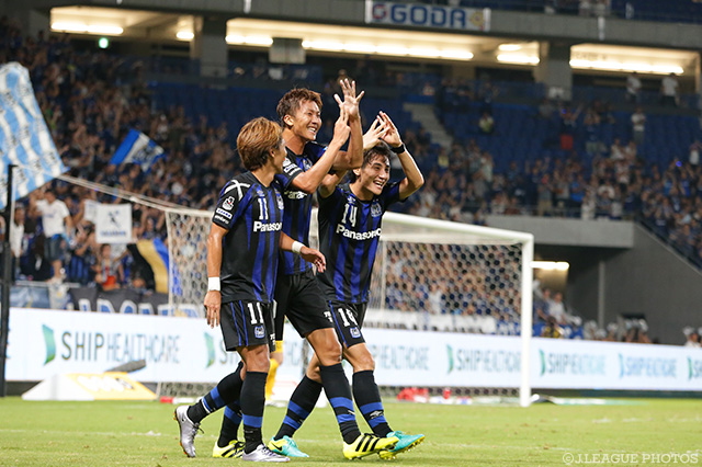 90+2分に決勝ヘッドを決めた途中出場の長沢 駿（Ｇ大阪）【明治安田Ｊ１ 2nd 第7節 Ｇ大阪vs鳥栖】