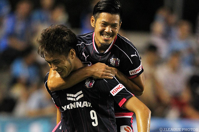 2試合連続ゴールとなる先制点を奪った杉本 健勇（Ｃ大阪）【明治安田Ｊ２ 第27節 Ｃ大阪vs横浜FC】