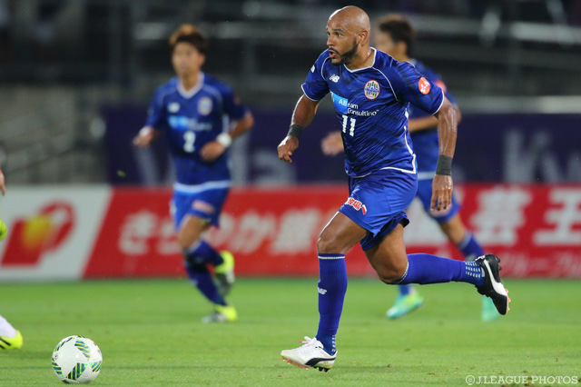 攻撃の中心としてタクトを揮ったディエゴ（山形）【明治安田Ｊ２ 第28節 山形vs京都】