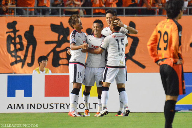 関口 訓充の今季初得点で先制したＣ大阪【明治安田Ｊ２ 第28節 山口vsＣ大阪】
