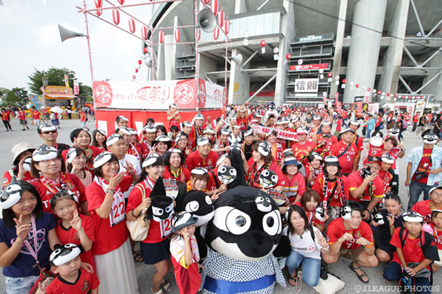 グランパスくんは相変わらずの人気者【明治安田Ｊ１ 2nd 第8節 名古屋vs浦和】