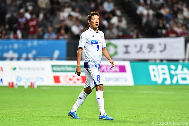 一矢報いるゴールを決めた林 陵平（山形）【明治安田Ｊ２ 第29節 札幌vs山形】