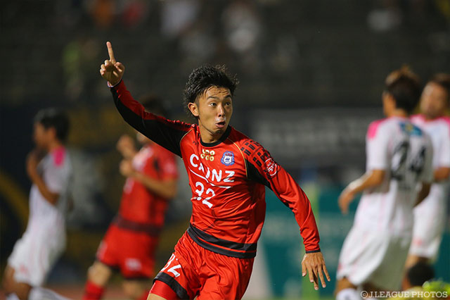 今季初の３連勝へ導く決勝ゴールを決めた中村 駿（群馬）【明治安田Ｊ２ 第29節 群馬vs水戸】