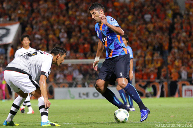 両チーム最多5本のシュートを放つも得点を奪えなかったイバ（横浜FC）【明治安田Ｊ２ 第30節 横浜FCvs清水】