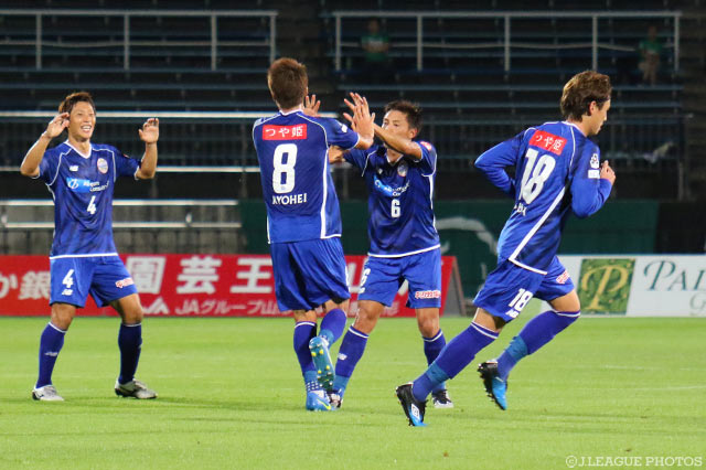 CKから林 陵平（#8）のゴールで試合を振り出しに戻した山形【明治安田Ｊ２ 第30節 山形vs岐阜】