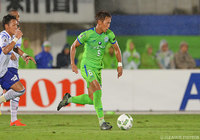 強烈な先制ミドルを突き刺した三竿 雄斗（湘南）【明治安田Ｊ１ 2nd 第10節 湘南vsＧ大阪】