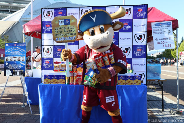 モーヴィもなりきりニューヒーロー賞に参加！【ＹＬＣ 準々決勝 第1戦 神戸vs浦和】