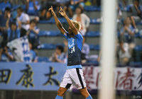 2試合連続得点となる追加点を決めた中村 祐輝（磐田）【天皇杯 2回戦 磐田vs神奈川大】