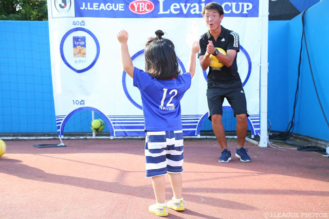 やったぜナイスゴール！お兄さんもびっくり！【ＹＬＣ 準々決勝 第2戦 横浜FMvs大宮】