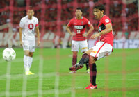 阿部 勇樹（浦和）がPKを決めてリードを2点に【ＹＬＣ 準々決勝 第2戦 浦和vs神戸】