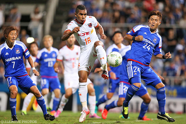 2試合連続ゴールを果敢に狙ったマテウス（大宮）【ＹＬＣ 準々決勝 第2戦 横浜FMvs大宮】