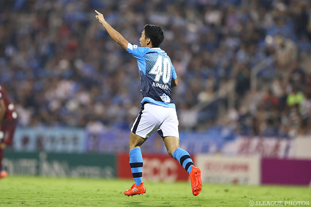 ボレーシュートを決め、反撃の狼煙を上げた川辺 駿（磐田）【明治安田Ｊ１ 2nd 第11節 磐田vs神戸】