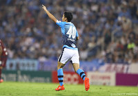 ボレーシュートを決め、反撃の狼煙を上げた川辺 駿（磐田）【明治安田Ｊ１ 2nd 第11節 磐田vs神戸】