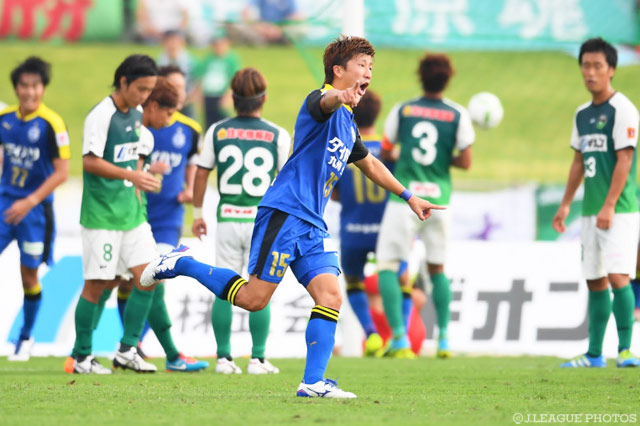 2ゴールでアウェイ3連勝に導いた清本 拓己（大分）【明治安田Ｊ３ 第21節 相模原vs大分】