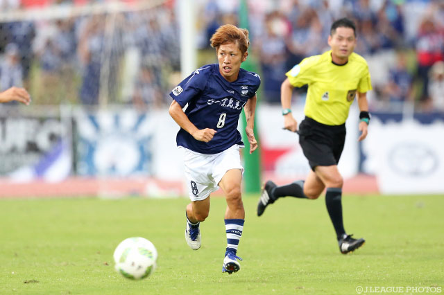 Ｊリーグ初得点となる先制点を決めた永畑 祐樹（鹿児島）【明治安田Ｊ３ 第21節 鹿児島vs鳥取】