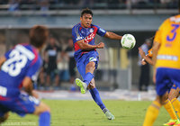 ダヴィ（甲府）は復帰加入後3度目のリーグ戦先発を果たすも得点ならず【明治安田Ｊ１ 2nd 第12節 甲府vs仙台】