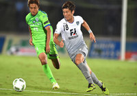 古巣相手に成長した姿を見せた亀川 諒史（福岡）【明治安田Ｊ１ 2nd 第12節 湘南vs福岡】