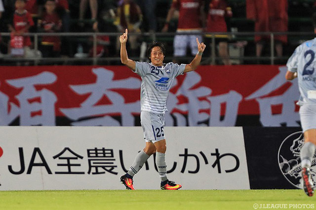 移籍加入後初得点となる先制点を決めた仲川 輝人（町田）【明治安田Ｊ２ 第32節 金沢vs町田】