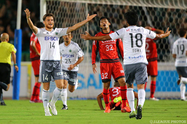 パウリーニョ（松本）の2試合連続得点で試合は振り出しに【明治安田Ｊ２ 第32節 群馬vs松本】