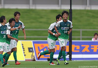 10分に先制ゴールを決めた岩渕 良太（相模原 #14）【明治安田Ｊ３ 第23節 相模原vs琉球】