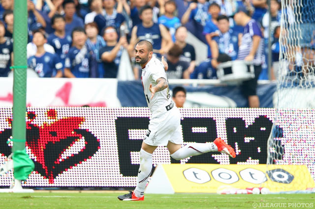 3試合連続得点となる先制点を挙げたレアンドロ（神戸）【明治安田Ｊ１ 2nd 第13節 福岡vs神戸】