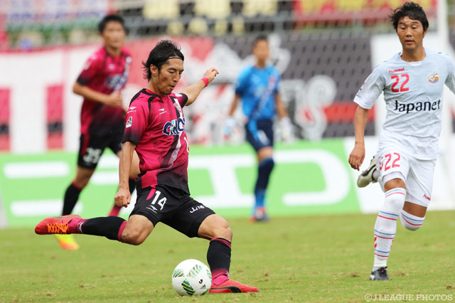 何度もゴールを脅かした押谷 祐樹（岡山）【明治安田Ｊ２ 第33節 岡山vs長崎】