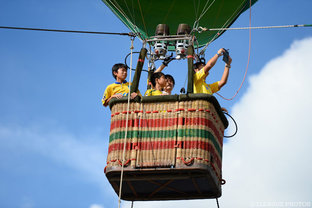 願いはただひとつ、チームもこの気球のように…【明治安田Ｊ３ 第23節 栃木vsＧ大23】