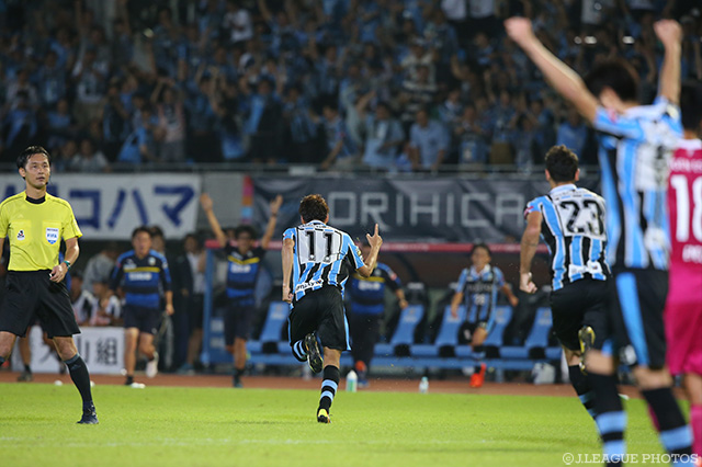 90+10分、白熱の展開に終止符を打った小林 悠（川崎Ｆ）【明治安田Ｊ１ 2nd 第13節 川崎Ｆvs横浜FM】
