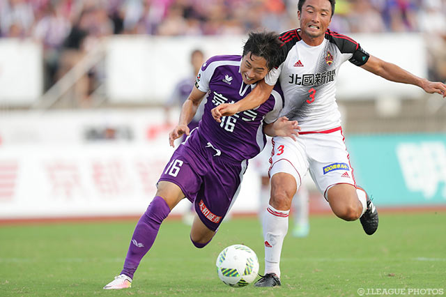 交代出場で攻撃のリズムを作ったイ ヨンジェ（京都）【明治安田Ｊ２ 第34節 京都vs金沢】