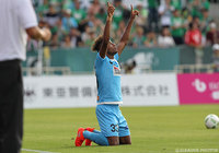 レオミネイロのゴールで1点差に詰め寄った岐阜【明治安田Ｊ２ 第35節 Ｃ大阪vs岐阜】