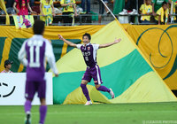 DFの隙を見逃さなかったイ ヨンジェが無人のゴールへ決め、京都が追加点【明治安田Ｊ２ 第35節 千葉vs京都】