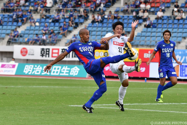 今季初のフル出場を果たし、攻撃のアクセントとなったアレックス（徳島）【明治安田Ｊ２ 第35節 徳島vs讃岐】