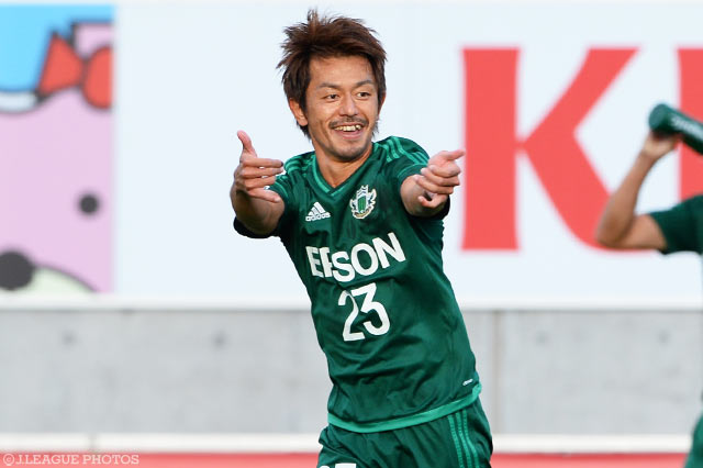 工藤 浩平の3試合連続となるゴールで先制した松本【明治安田Ｊ２ 第35節 松本vs岡山】