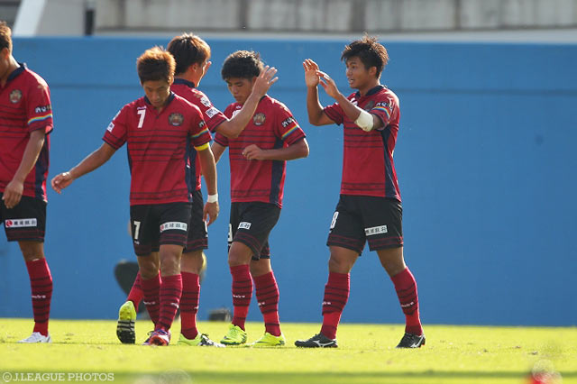 富樫 佑太のゴールで試合の均衡を破った琉球【明治安田Ｊ３ 第25節 YS横浜vs琉球】