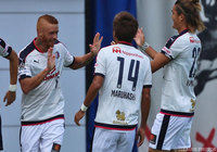 波状攻撃から待望の先制点を押し込んだソウザ（Ｃ大阪）【明治安田Ｊ２ 第36節 岡山vsＣ大阪】