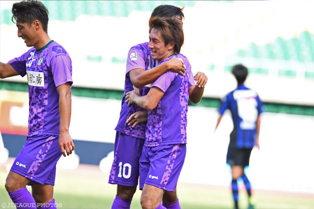 ハットトリックで自身初の二桁ゴールを達成した枝本 雄一郎（藤枝）【明治安田Ｊ３ 第25節 藤枝vsＧ大23】