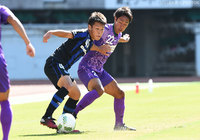 リーグ戦2度目の先発で4本のシュートを放った食野 亮太郎（Ｇ大23）【明治安田Ｊ３ 第25節 藤枝vsＧ大23】