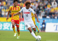 10本のシュートを放つも無得点に終わった讃岐【明治安田Ｊ２ 第36節 北九州vs讃岐】