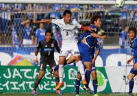 果敢に攻撃参加でゴールを狙った井林 章（東京Ｖ）【明治安田Ｊ２ 第36節 山形vs東京Ｖ】